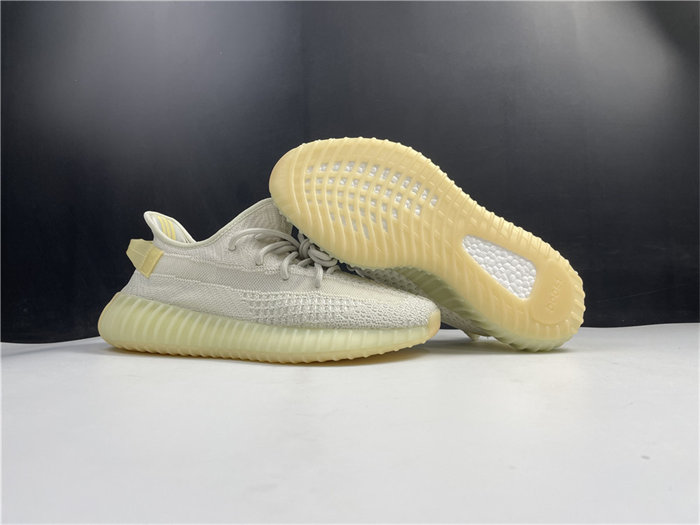 Ad*s yeezy boost 350 v2 light gy3438