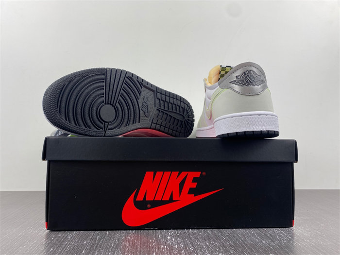 Nike Air Jordan 1 Low  DM7837-103