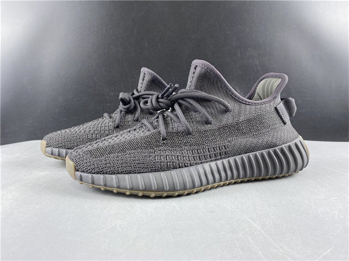 Ad*s yeezy boost 350 v2 cinder reflective fy4176