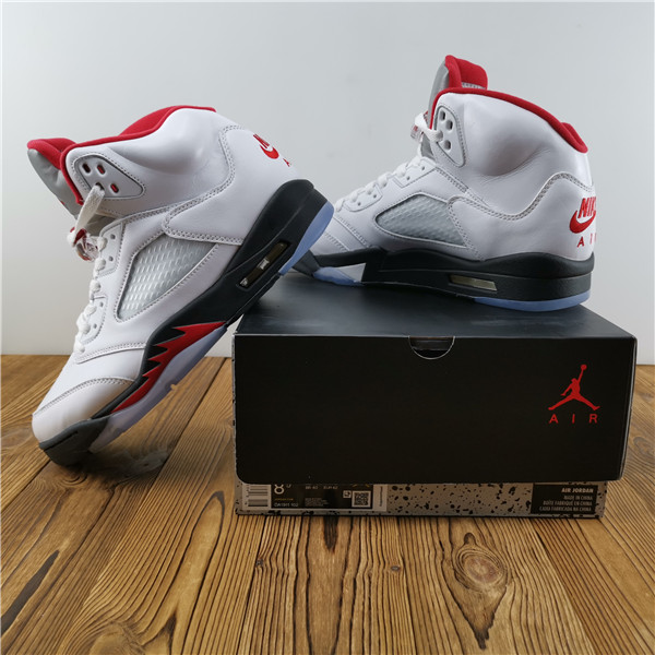 Jordan 5 Retro Fire Red Silver Tongue (2020) DA1911-102