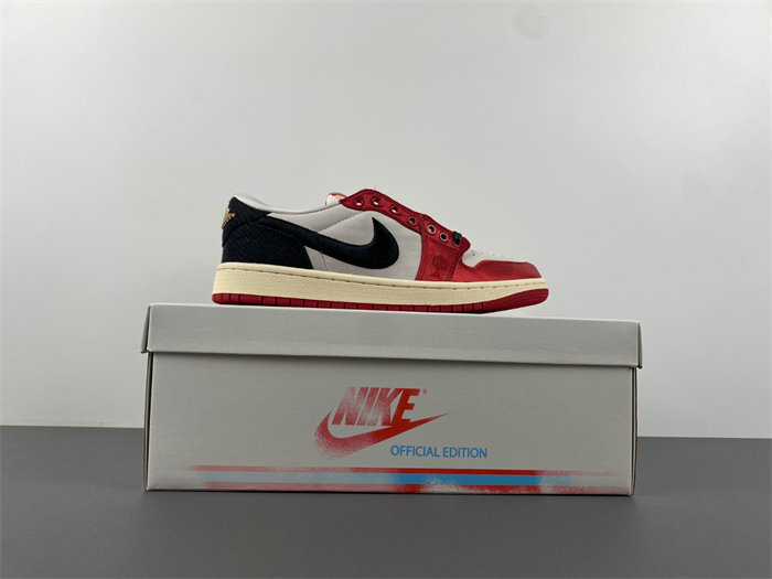 Trophy Room x Air Jordan 1 Low OG “Home”   FN0432-100