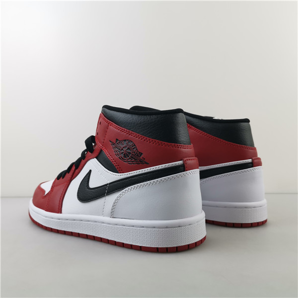 Jordan 1 Mid Chicago (2020) 554724-173