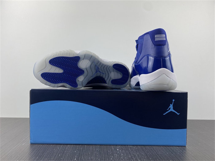 Air Jordan 11 378037-115