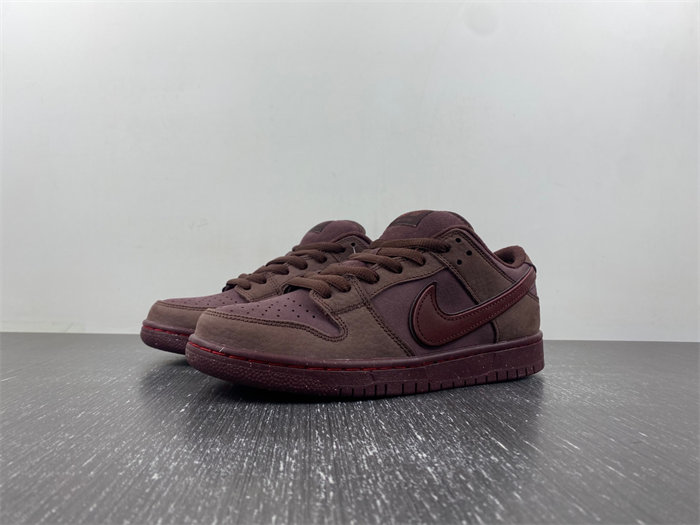 Nike Dunk SB FN0619-600