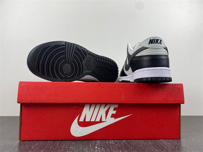 Nike Dunk Low Style Code FN7808-001