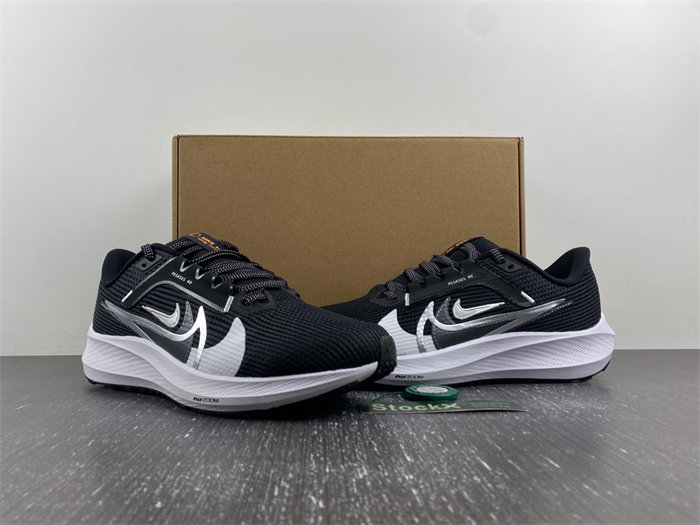 Nike Pegasus 40 Premium FB7179-001