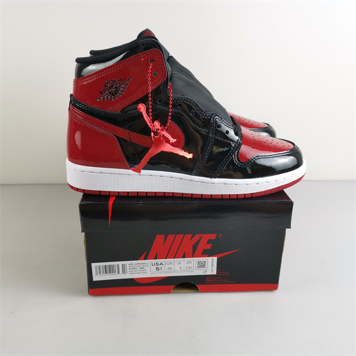 Jordan 1 High Patent Bred 575441-063