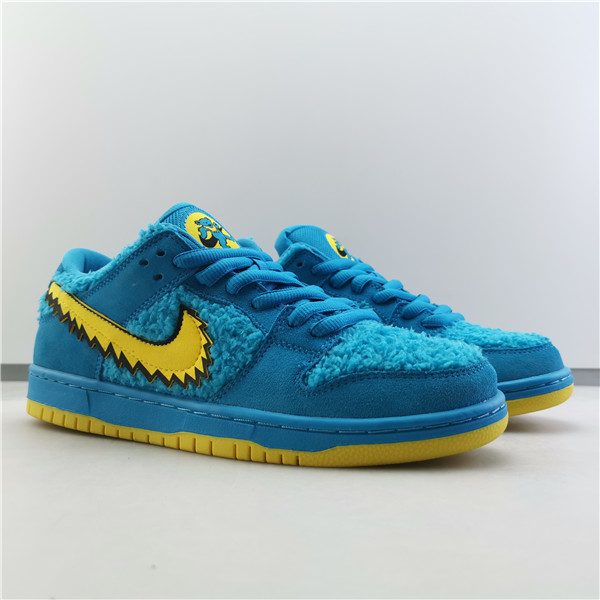 GRATEFUL DEAD X NIKE SB DUNK LOW “BLUE BEAR” CJ5378-400