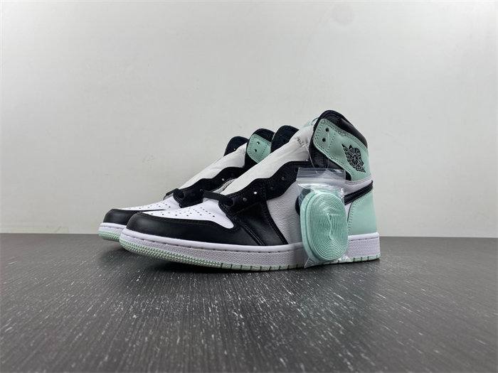 Jordan 1 Retro High Igloo 861428-100