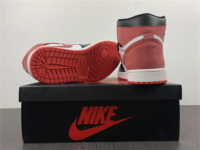 Jordan 1 Retro High Track Red 555088-112