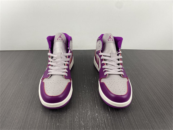 Jordan 1 Mid Magenta BQ6472-501