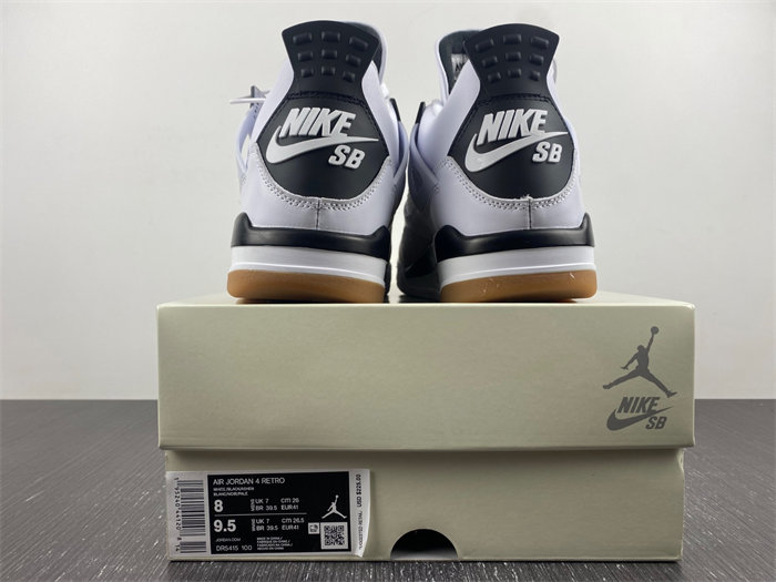 Nike SB x Air Jordan 4  DR5415-100