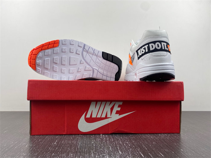 Nike Air Max 1 SE Just Do It  AO1021-100