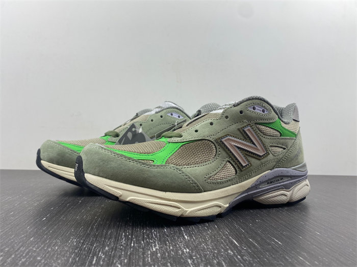 New Balance 990v3 Patta Keep Your Family Close M990PP3