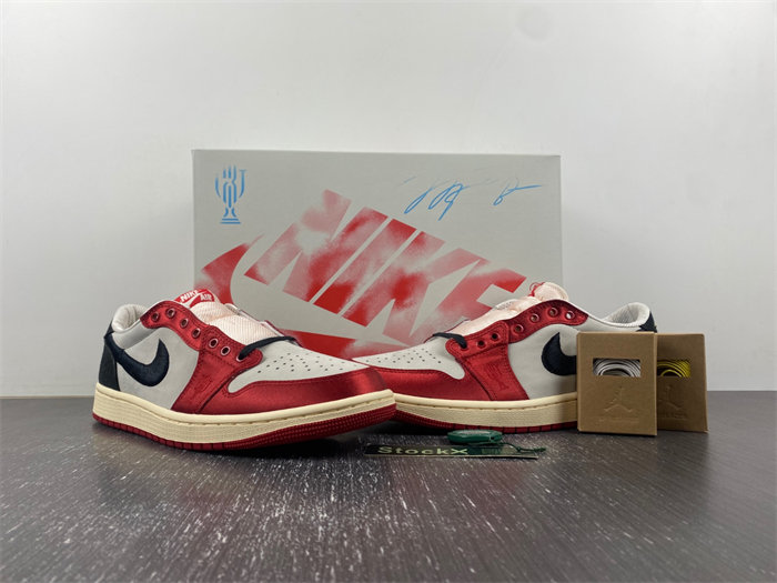 Trophy Room x Air Jordan 1 Low OG “Home” FN0432-017