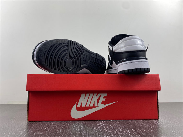 Nike Dunk Low Twist “Panda” DZ2794-001