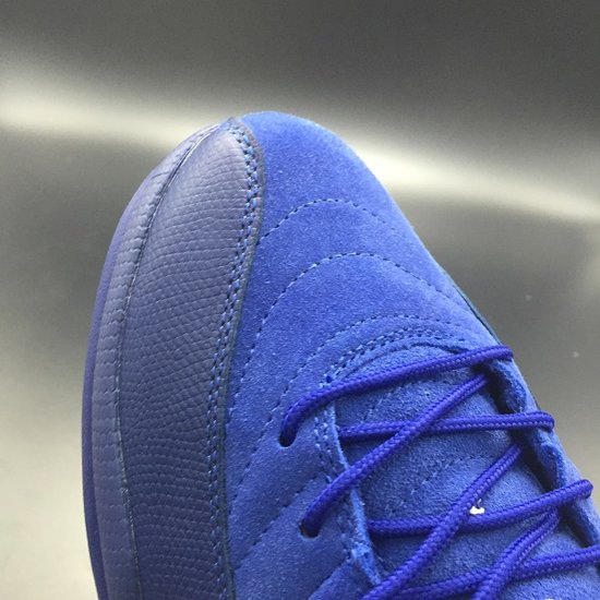 Air Jordan 12 Royal