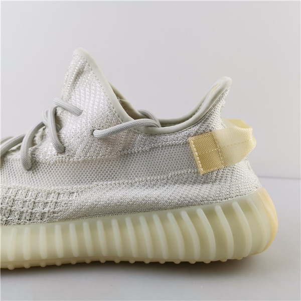 Ad*s yeezy boost 350 v2 light uv gy3438