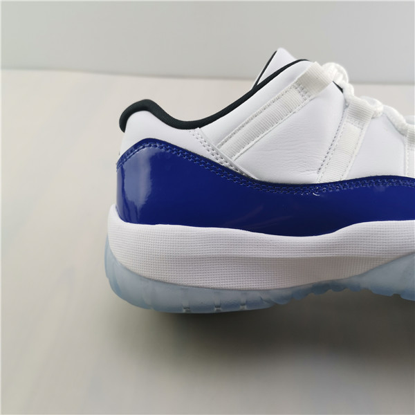 Air Jordan 11 Low WMNS  AH7860-100