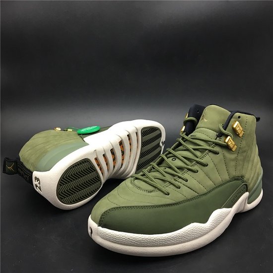 Air Jordan 12 “Graduation Pack”