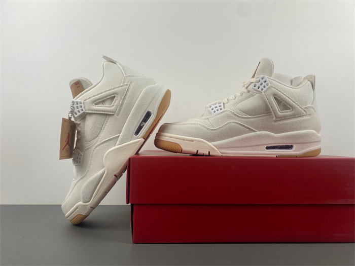 Air Jordan 4 Levi’s x Air Jordan 4 “White”   AO2571-100