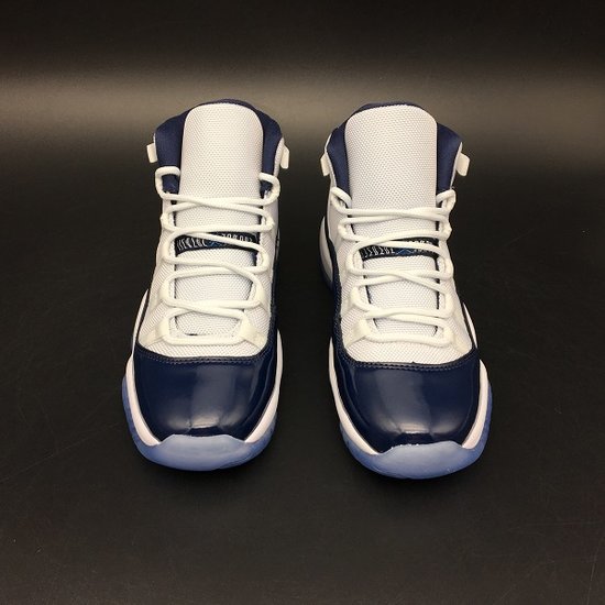 Air Jordan 11 Retro Midnight Navy