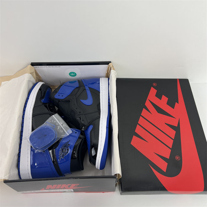 Jordan 1 Retro High Blue 555088-404