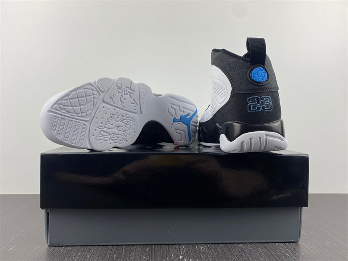 Jordan 9 Retro University Blue CT8019-140