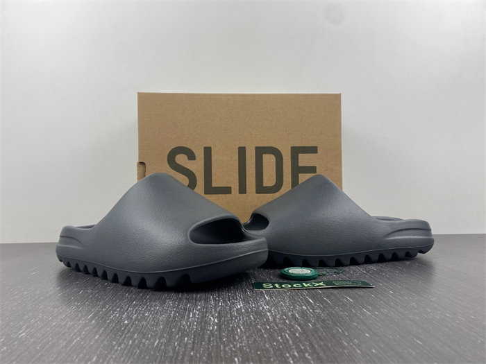 Ad*s yeezy slide id2350