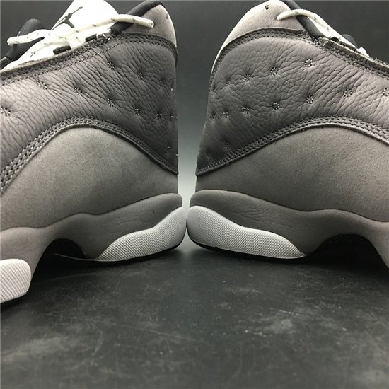 Air Jordan 13 “Atmosphere Grey”