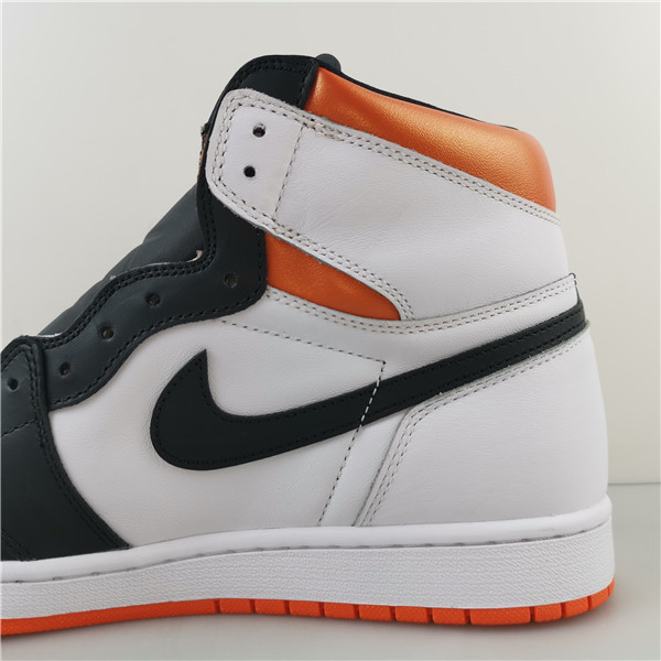 AIR JORDAN 1 ELECTRO ORANGE 555088-180