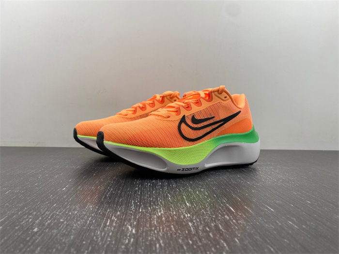 Nike Zoom Fly 5 Total Orange Ghost Green DM8974-800