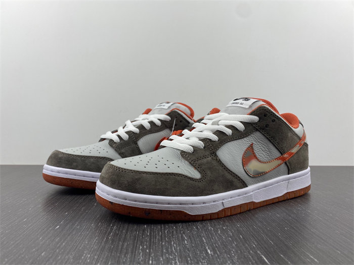 Nike SB Dunk Low Crushed D.C. DH7782-001