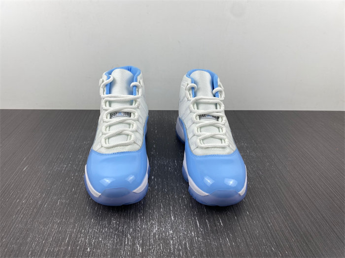 Air Jordan 11  CT8012-141