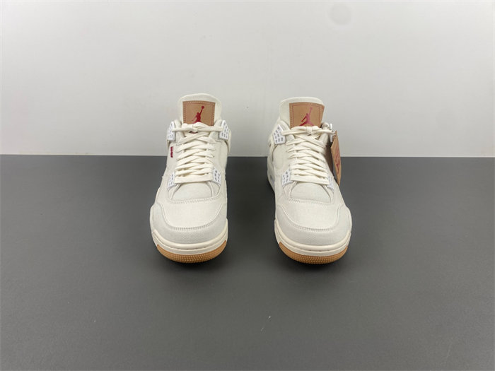 Air Jordan 4 Levi’s x Air Jordan 4 “White”   AO2571-100