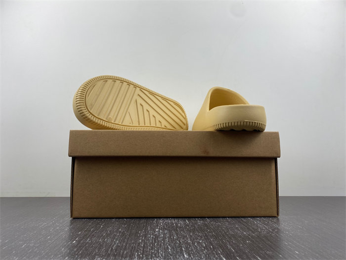 Nike Calm Slide  FD4116-200