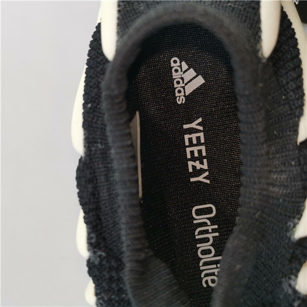 Ad*s yeezy 450 cloud black h68049