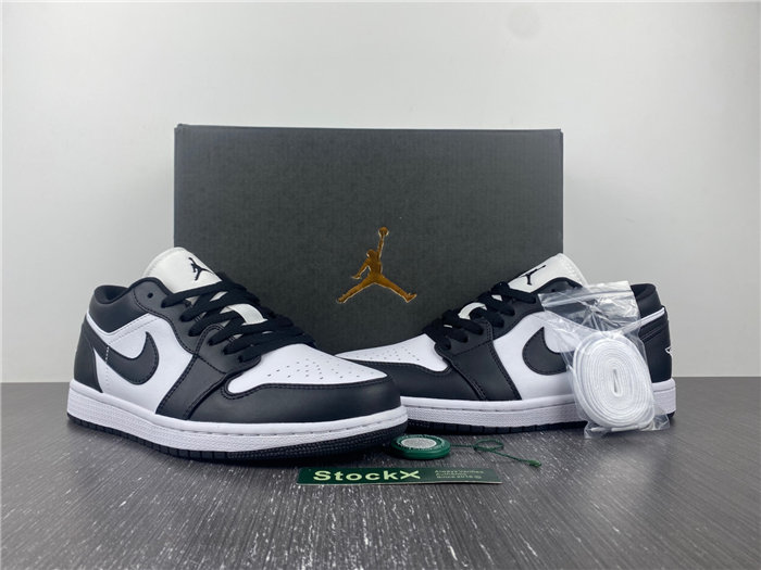 Air Jordan 1 Low “Panda” DC0774-101