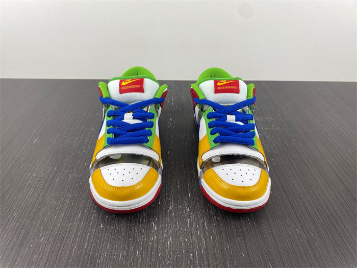 eBay x Nk SB Dunk Low "Sandy Bodecker" FD8777-100