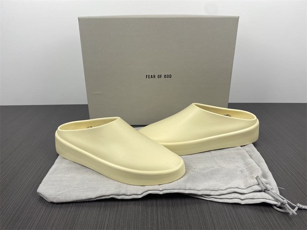 Fear of God The California Slip-On Cream