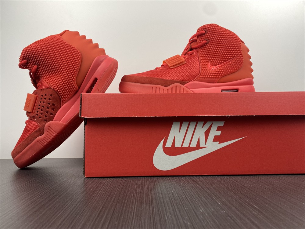 Nike Air Yeezy 2 Red October 508214-660