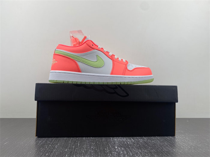 Air Jordan 1 Low SE “Lava Glow”  FN6772-671