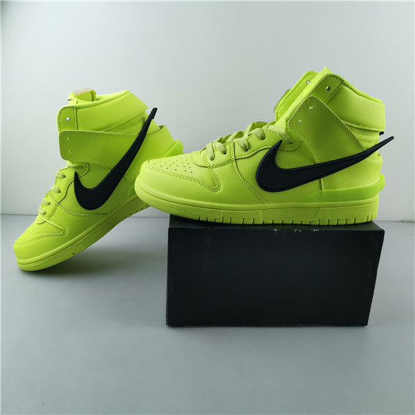 Nike Dunk High AMBUSH Flash Lime CU7544-300