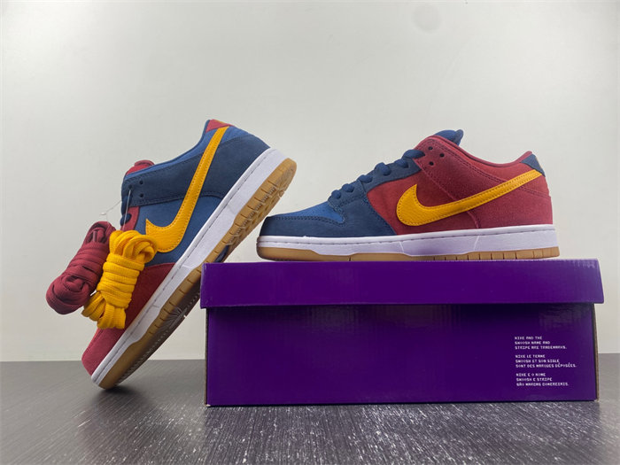 Nike SB Dunk Low Barcelona DJ0606-400