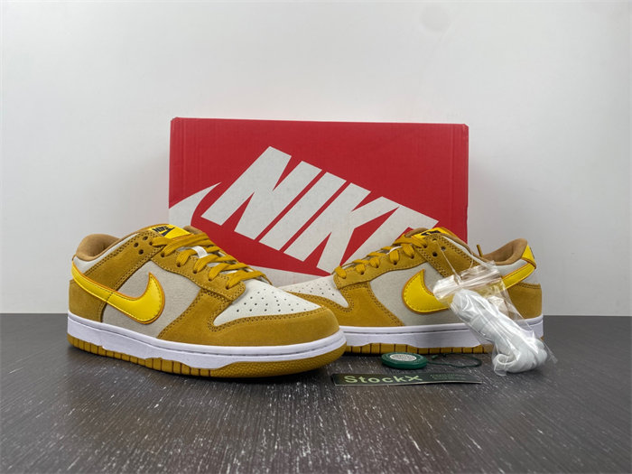 Nike Dunk Low WMNS “Gold Suede” DV7411-200