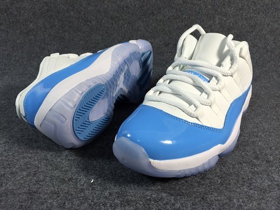 Air Jordan 11 Retro Low 