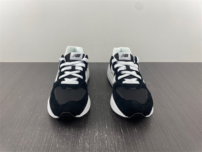 New Balance 57/40 Black White M5740CB