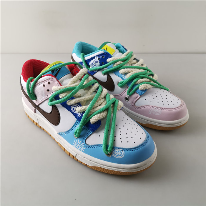 Nike Dunk Low SE ‘’ FREE.99