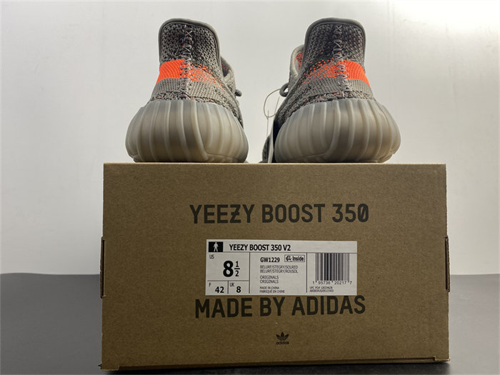 Ad*s yeezy boost 350 v2 beluga reflective gw1229