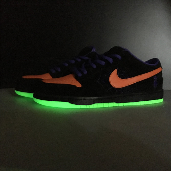 NIKE SB DUNK LOW NIGHT OF MISCHIEF BQ6817-006